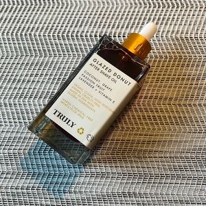 Truly Beauty glazed donut aftershave oil
